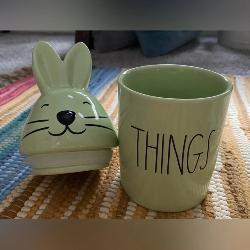 •NIB•Rae Dunn Lidded Smiling Bunny Cotton Jar- ‘Things’